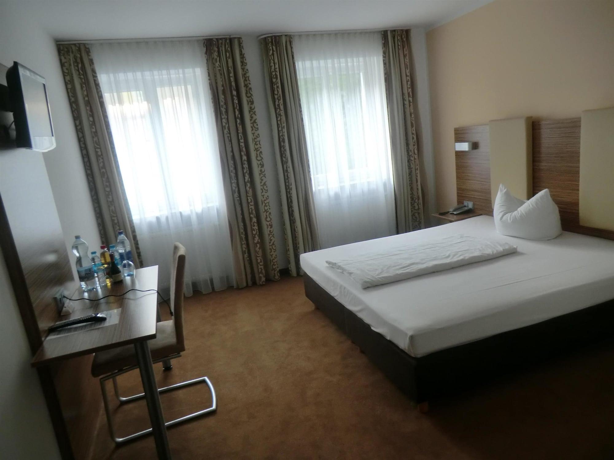 Hotel Andra Muenchen ภายนอก รูปภาพ